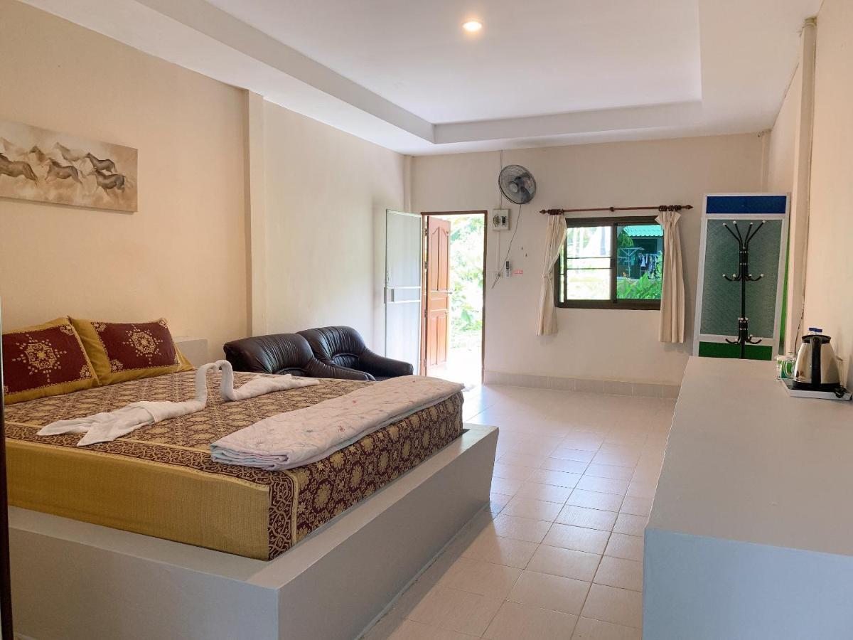 Sabye~Sabye Hotel Tau-sziget Kültér fotó