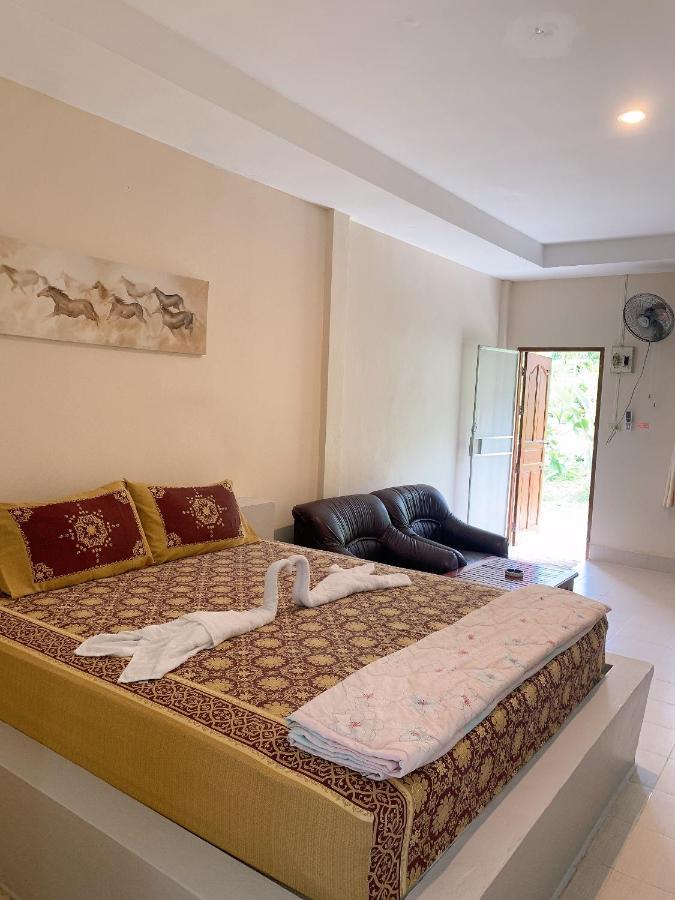 Sabye~Sabye Hotel Tau-sziget Kültér fotó